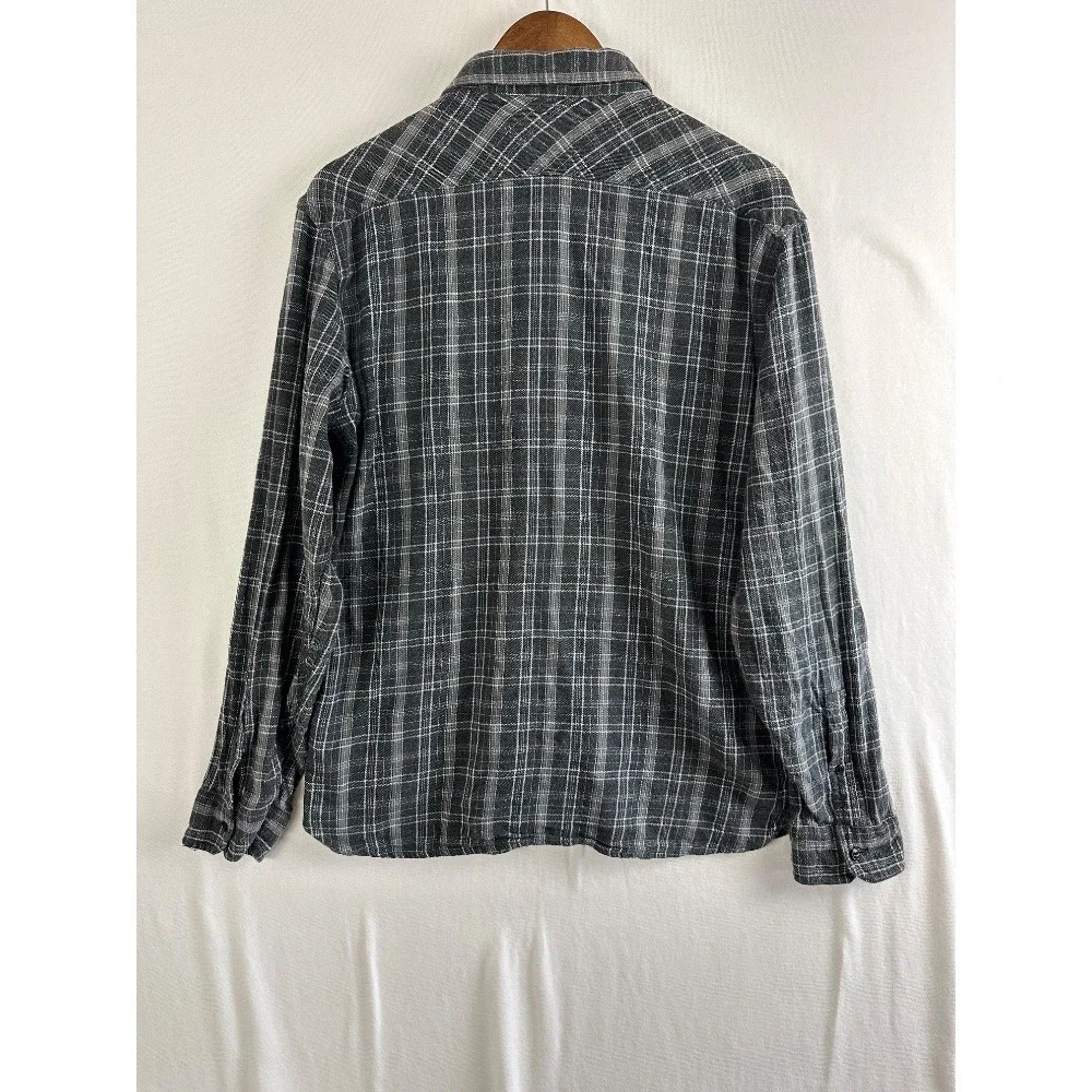 Levi's Button Up Men's Large Flannel Shirt Plaid Long‎ Sleeve Pockets